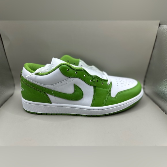 Men’s Size 11 Air Jordan 1 Low SE (NEW) HF4823 100 (No Box Lid) - Picture 3 of 12